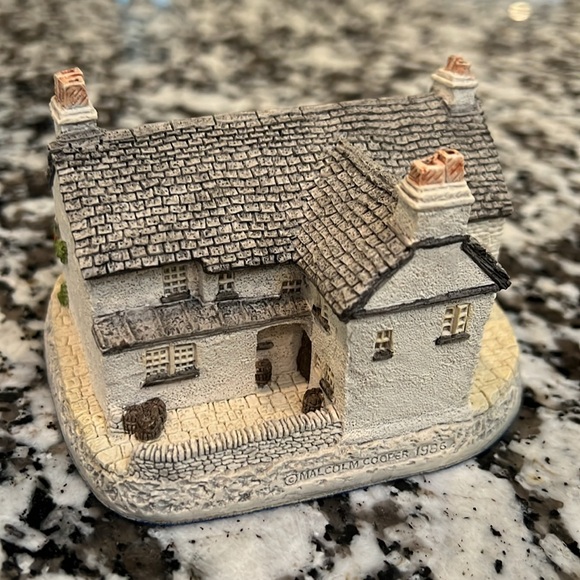 Malcolm Cooper Kings Arms Great British Pubs - Picture 4 of 13